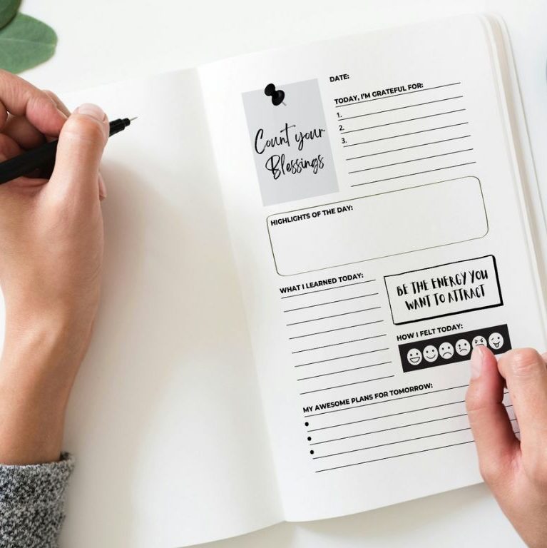 gratitude journal with prompts to decrease anxiety